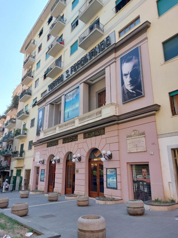 La finestra di fronte Appartamento Napoli Esterno foto